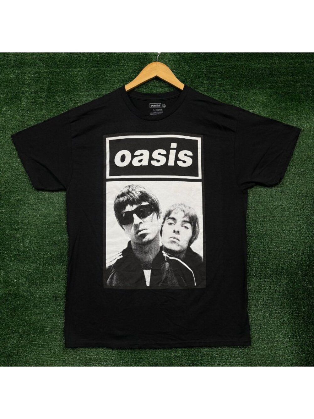 Oasis Noel & Liam Boxed Photo Rock Band T-Shirt Size Large